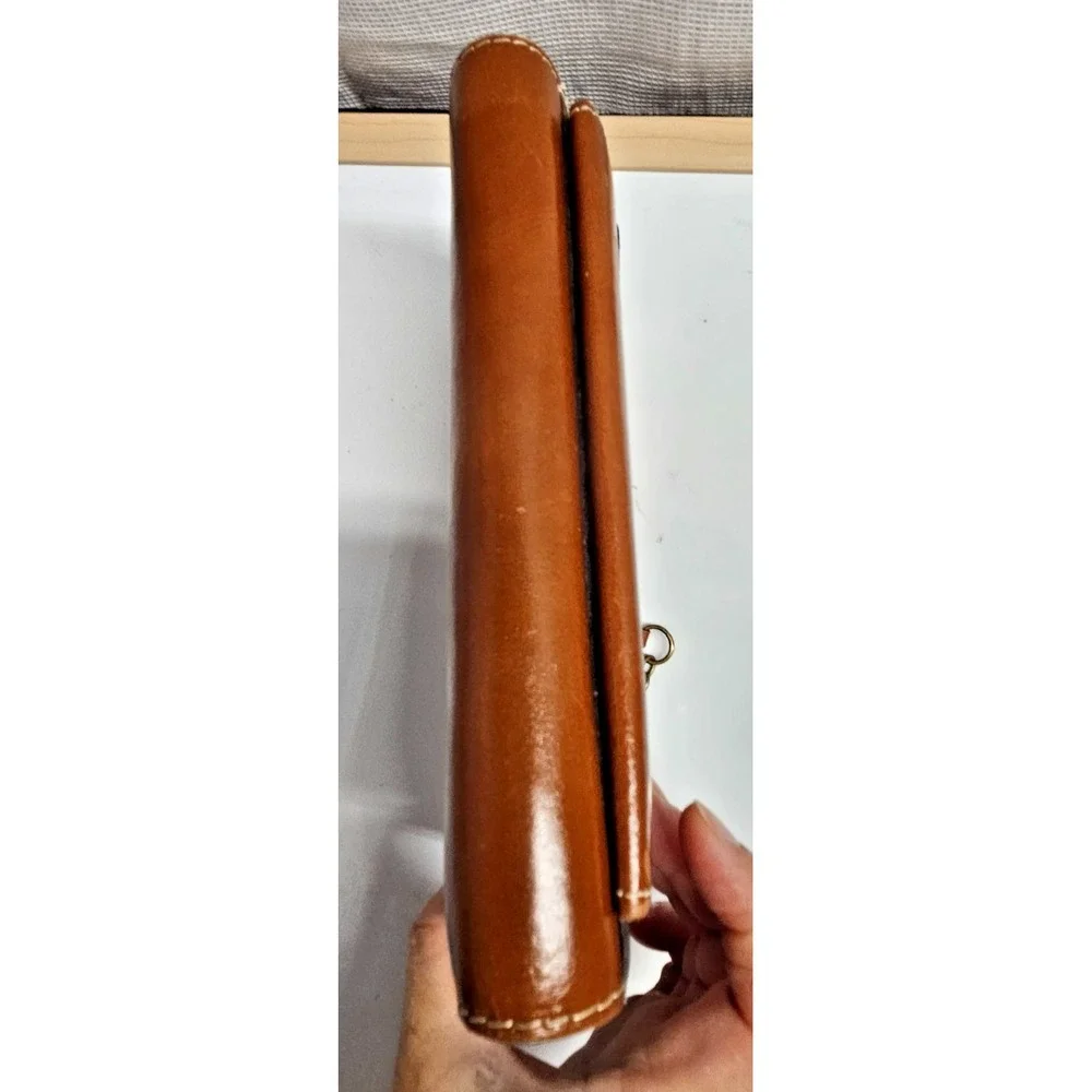 Patricia‎ Nash leather beige Alberese organizer wallet